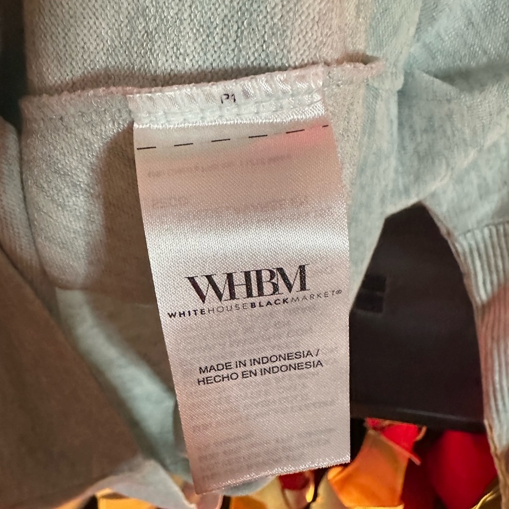 NWT WHBM Light Gray Blouse Tunic - M - Picture 11 of 13